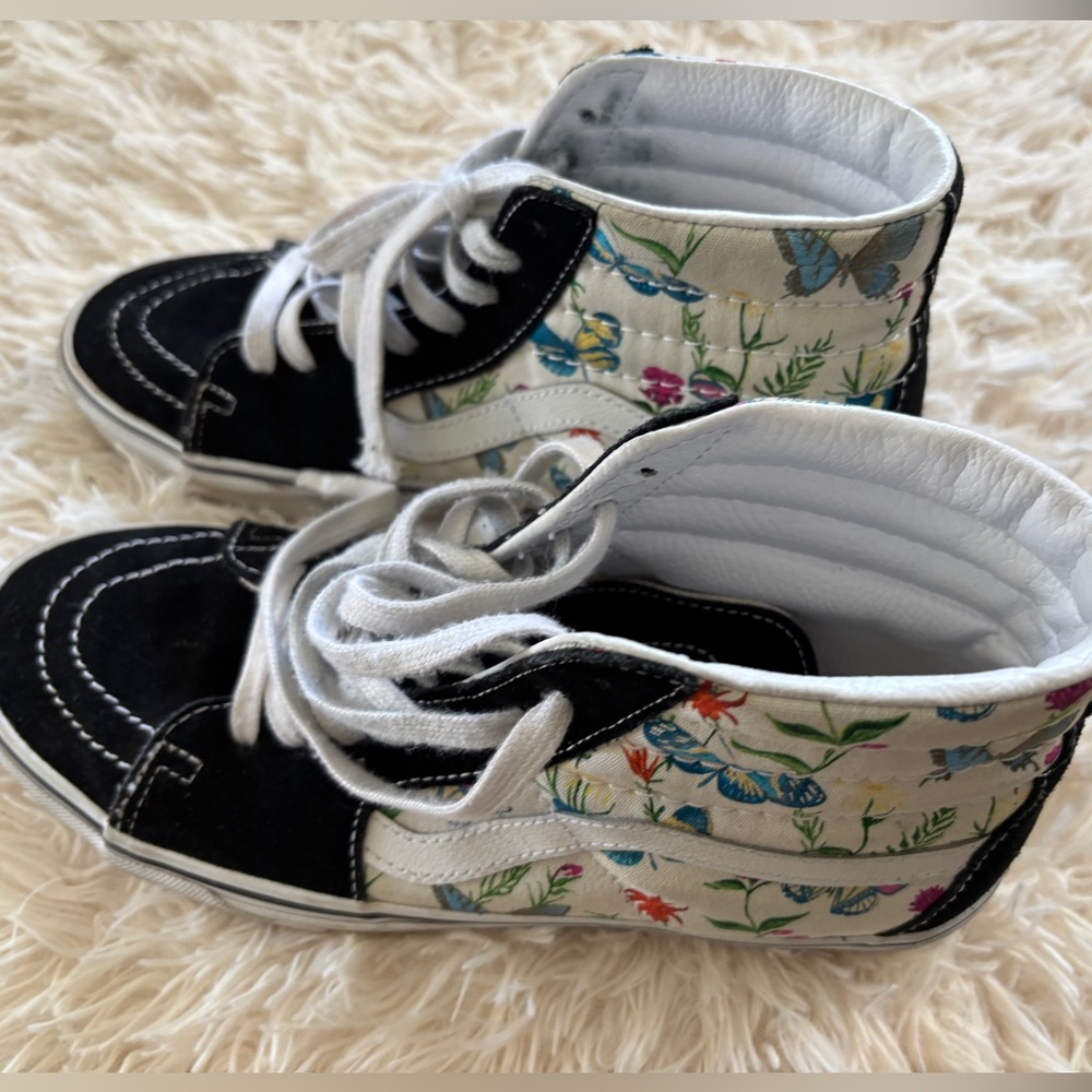 Vans sk8-Hi high tops w/ butterfly design. Womens size 8.5